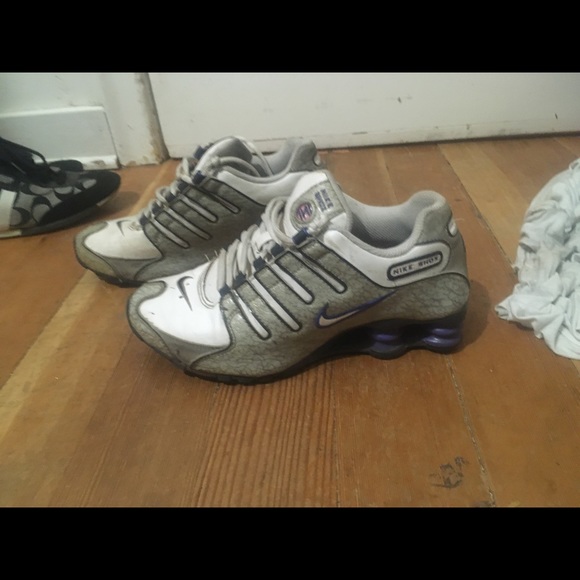 Nike shocks - Picture 2 of 2